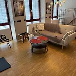 Einzimmerwohnung Mit Tiefgarage Lejlighed