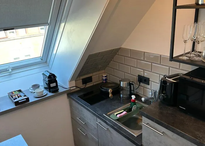 Einzimmerwohnung Mit Tiefgarage 公寓 纽伦堡附近施泰因