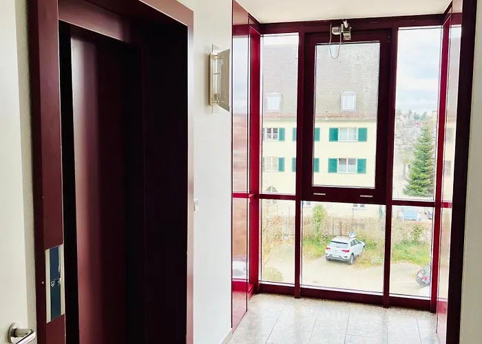 Einzimmerwohnung Mit Tiefgarage 公寓 *
