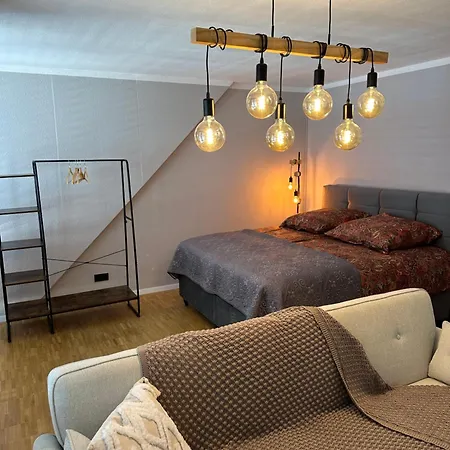 Apartment Einzimmerwohnung Mit Tiefgarage Bei Nuernberg *