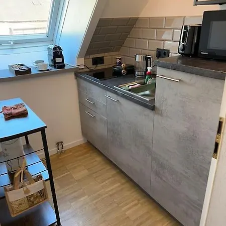 Einzimmerwohnung Mit Tiefgarage Bei Nuernberg Apartment *